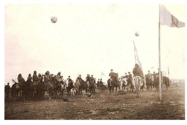 Celebración del 25 de Mayo de 1900, en Río Gallegos