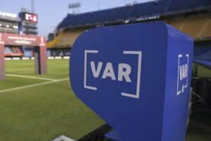 VAR