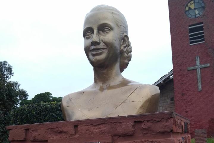 busto Eva Peron en museo Chapadmalal