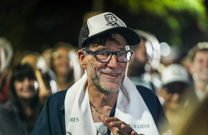 Padre Paco Oliveira en Tribunales